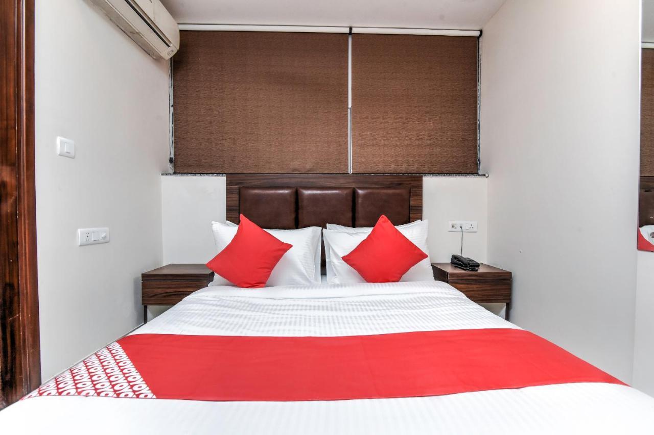 Oyo 74862 Shree Krishna Leela Hotel Manipal Exterior photo